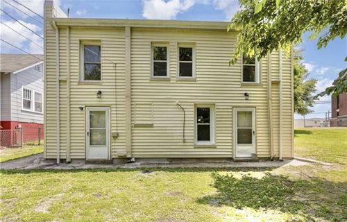 518 N Scales St, Reidsville, NC, 27320-2939 | Card Image