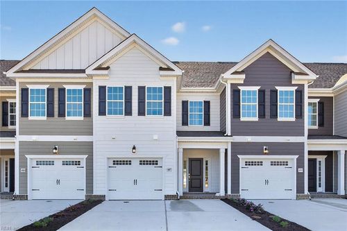 2015 Guava Ln, Chesapeake, VA, 23321-3445 | Card Image