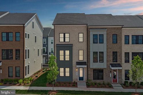 13922 Aviation Pl, HERNDON, VA, 20171-5464 | Card Image