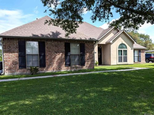 37156 Whitestone Dr, Geismar, LA, 70734-3044 | Card Image