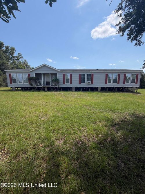 19854 Red Oak Rd, Saucier, MS, 39574-8194 | Card Image