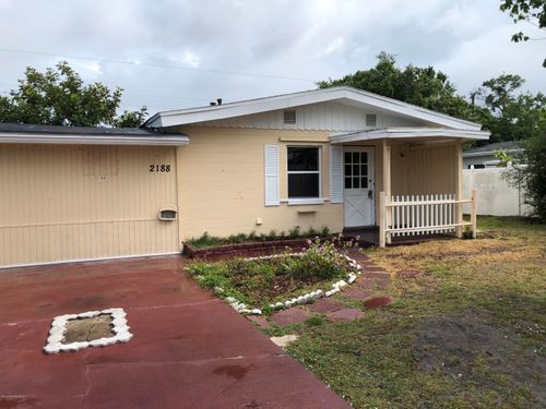 2188 Laden Rd, Melbourne, FL, 32935-3035 | Card Image
