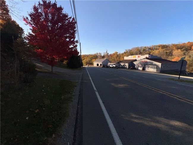 3203 Clay Pike St, House other with 3 bedrooms, 0 bathrooms and null parking in Herminie PA | Image 22