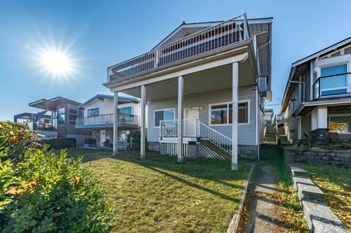 13 Ellesmere Ave, Burnaby, BC, V5B3S5 | Card Image