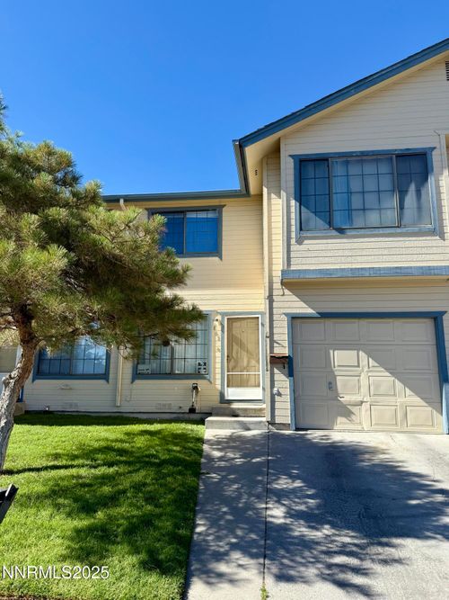 862 W Richards St, Fallon, NV, 89406-3200 | Card Image