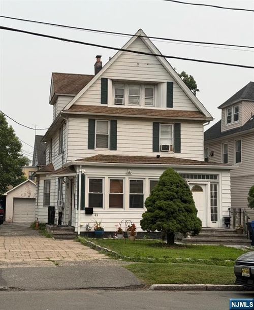 45 Bennett Rd, Englewood, NJ, 07631-3305 | Card Image