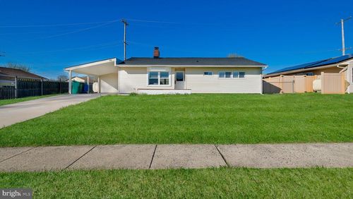 10 Blue Ridge Dr, LEVITTOWN, PA, 19057-3002 | Card Image