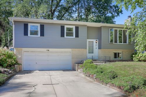 315 Arrowhead Drive, Shorewood, IL, 60404 | Card Image