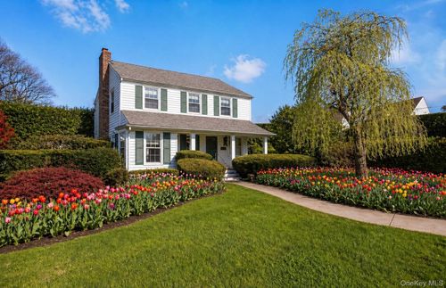 2348 Pershing Boulevard, Hempstead, NY, 11510 | Card Image