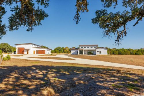 925 Clearwater Canyon Rd, Bandera, TX, 78003-2358 | Card Image