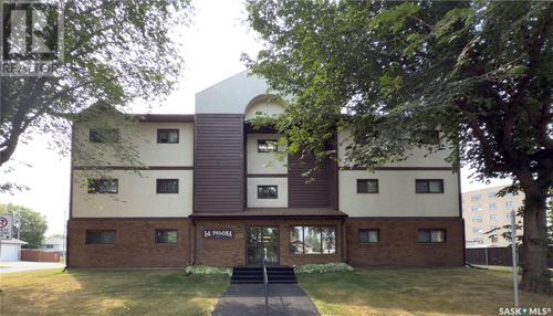 255 7th St E, Prince Albert, SK, S6V0R9 | Card Image