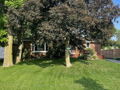 12151 Tenth Line, Stouffville, ON, L4A6B9 | Card Image
