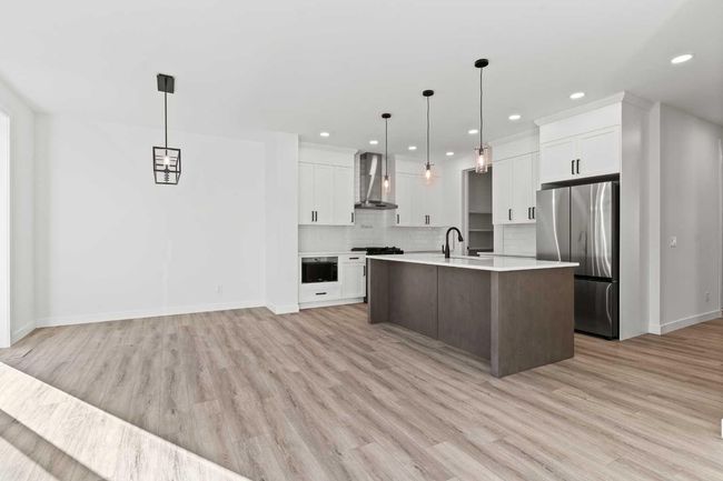 271 Kinniburgh Loop, House other with 4 bedrooms, 3 bathrooms and 4 parking in Chestermere AB | Image 25