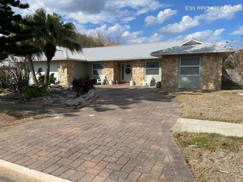 208 Fir Ave, Melbourne Beach, FL, 32951-2422 | Card Image