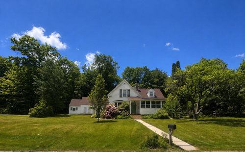 11 Robbins Rd, Fitzwilliam, NH, 03447-3131 | Card Image