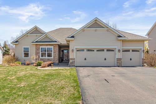 3958 Landings Dr, Minnetrista, MN, 55375-4536 | Card Image
