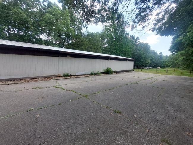 1724 E Bertrand Rd, Home with 0 bedrooms, 2 bathrooms and 18 parking in Niles MI | Image 7