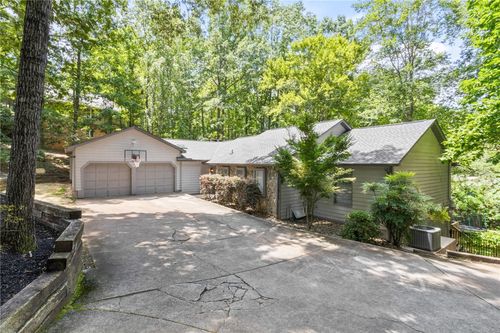 18 Hoppin John Ln, Taylors, SC, 29687-6516 | Card Image