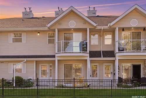 202-f-141 105th Street W, Saskatoon, SK, S7N1N3 | Card Image