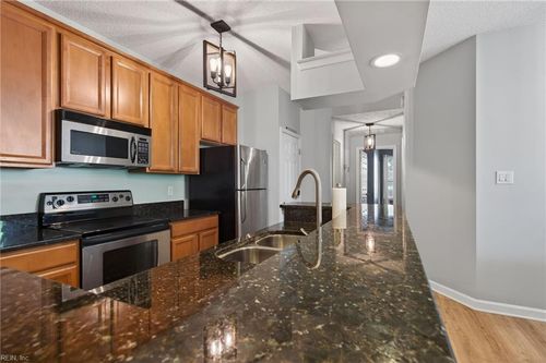 104-3204 Jade Ct, Virginia Beach, VA, 23451-1174 | Card Image