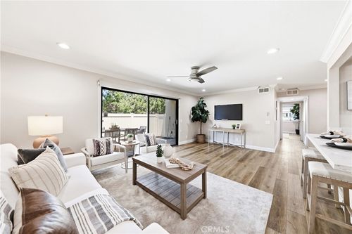 c-13624 La Jolla Cir, La Mirada, CA, 90638-3330 | Card Image