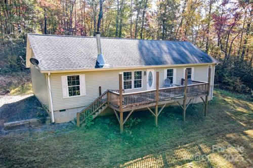 23 Clarks Crossing Way, Black Mountain, NC, 28711-6038 | Card Image