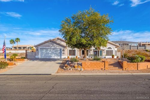 2435 Park Ridge Ave, Bullhead City, AZ, 86429-7205 | Card Image