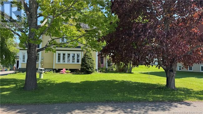 195 Sheriff Rue, House other with 3 bedrooms, 2 bathrooms and null parking in Grand-Sault NB | Image 37