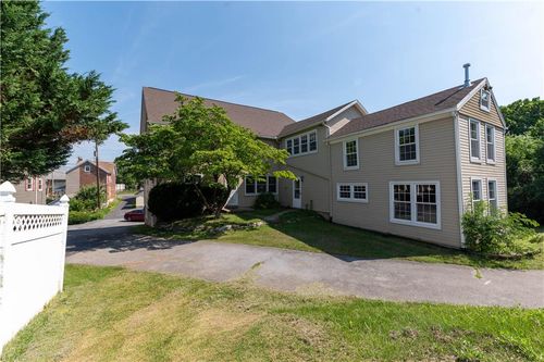 6350 Robin Ln, Allentown, PA, 18106-9385 | Card Image