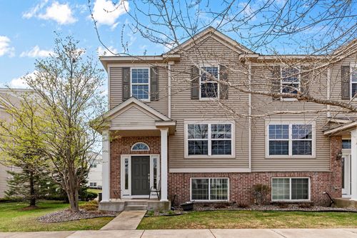 5098 French Dr N, Hugo, MN, 55038-6304 | Card Image