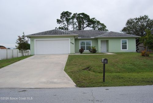 1048 Hunt St Nw, PALM BAY, FL, 32907-7807 | Card Image