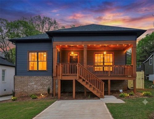 682 Shelton Ave Sw, Atlanta, GA, 30310-2047 | Card Image