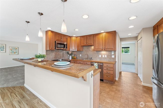 Updated Kitchen w/Eat Bar | Image 10