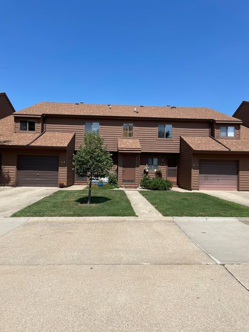 2148-2148 Sunview Dr, Champaign, IL, 61821-7406 | Card Image