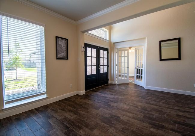 11823 Champions Forest Dr, House other with 4 bedrooms, 4 bathrooms and 7 parking in Mont Belvieu TX | Image 5