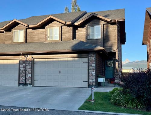 11-718 Valley Centre Dr, Driggs, ID, 83422-4999 | Card Image