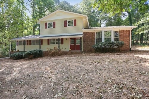 2270 Shawnee Trl, Douglasville, GA, 30135-1332 | Card Image