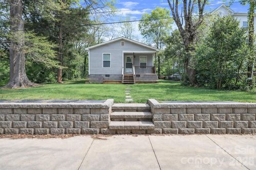 545 Gantt St, Mooresville, NC, 28115-3172 | Card Image