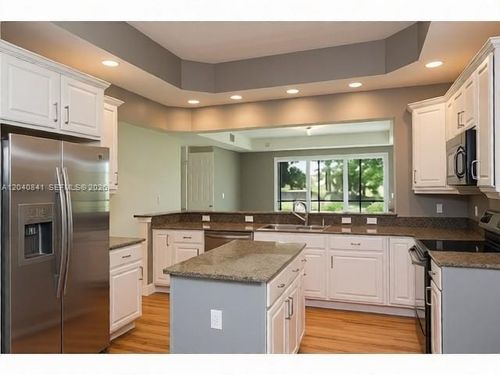 0-10130 Bellavista Cir, MIROMAR LAKES, FL, 33913-8980 | Card Image