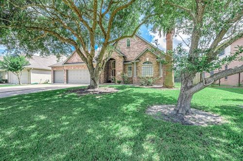 3403 Cedar Hollow Dr, Pearland, TX, 77584-8105 | Card Image