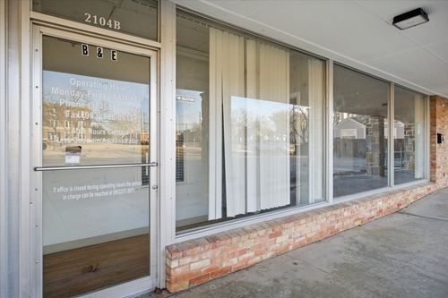 b-e-2108 Monroe St, Commerce, TX, 75428-3365 | Card Image