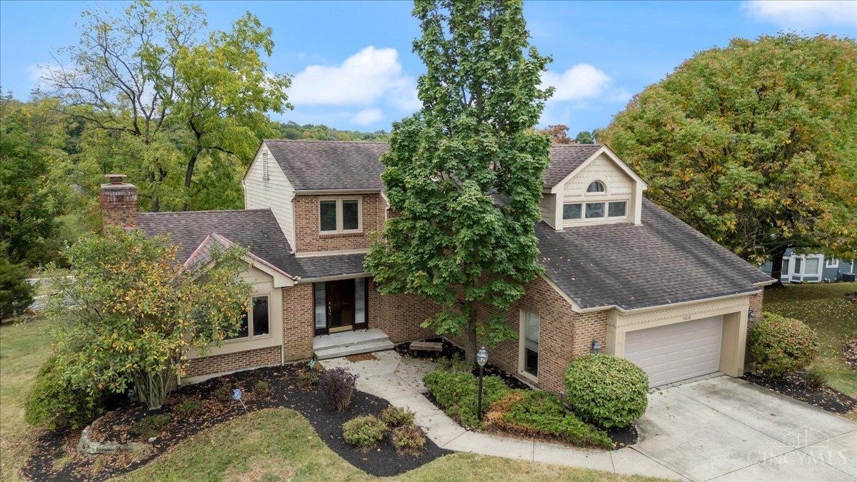 Old Chimney Ct, Blue Ash, OH 45241