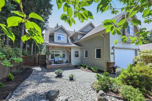2343 Tutor Dr, Comox, BC, V9M0A7 | Card Image