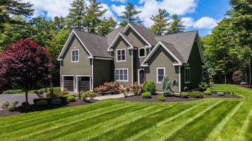 50 Elm St, Plympton, MA, 02367-1102 | Card Image