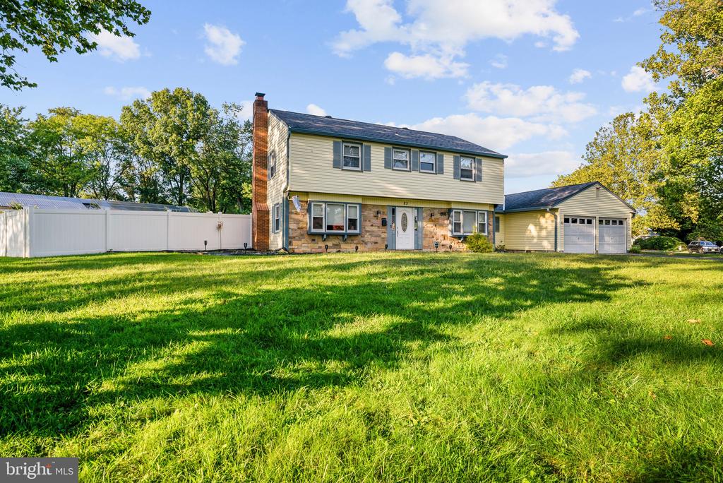 Courtland Ln, Willingboro, NJ 08046