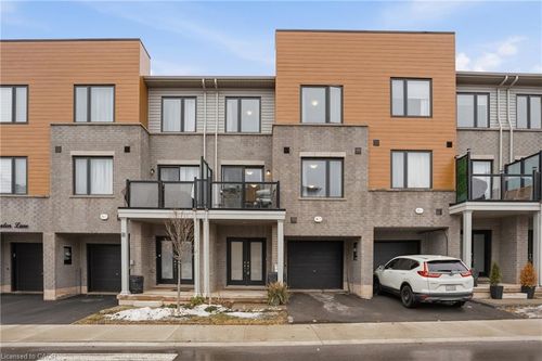 94 Dryden Lane, Hamilton, ON, L8H0B6 | Card Image