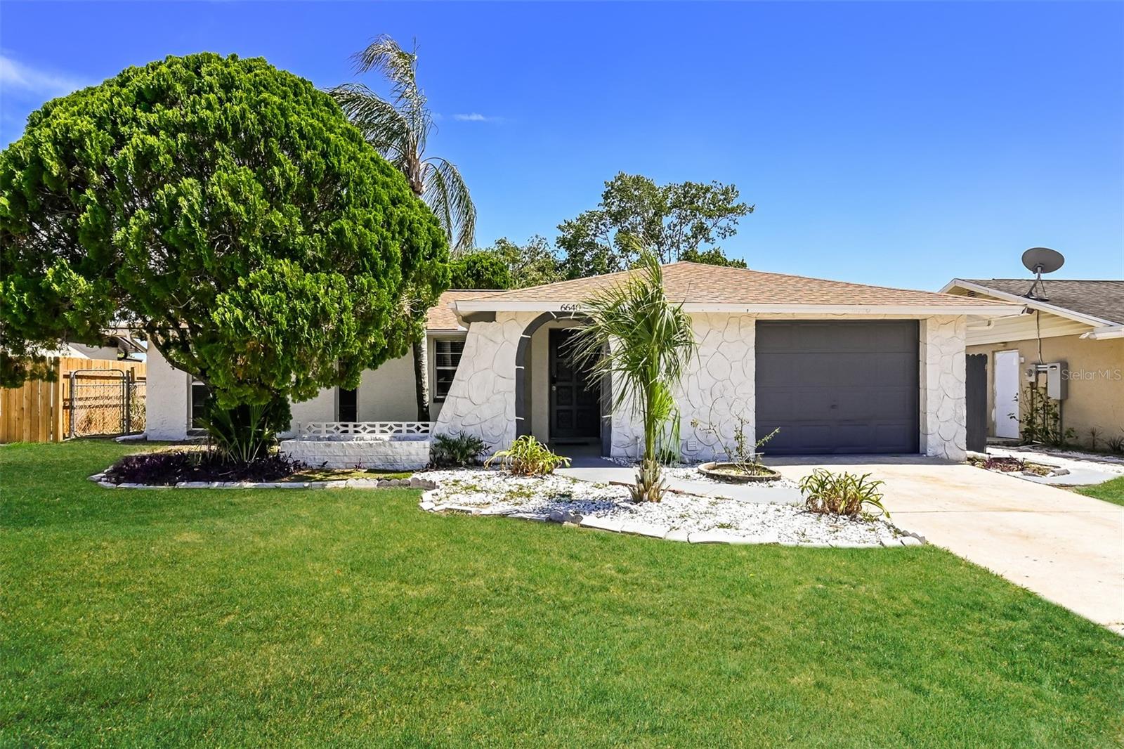Lenoir Dr, Port Richey, FL 34668