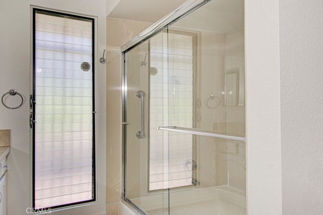 Shower in primary bathroom. | Image 22
