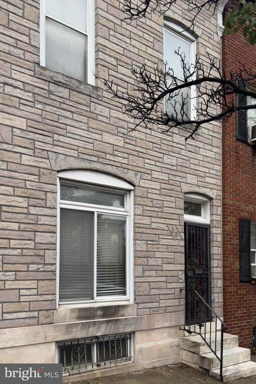 22 S Highland Ave, BALTIMORE, MD, 21224-2327 | Card Image