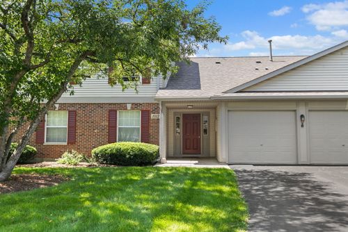 c-1012 Saxon Ct, Elgin, IL, 60120-7161 | Card Image